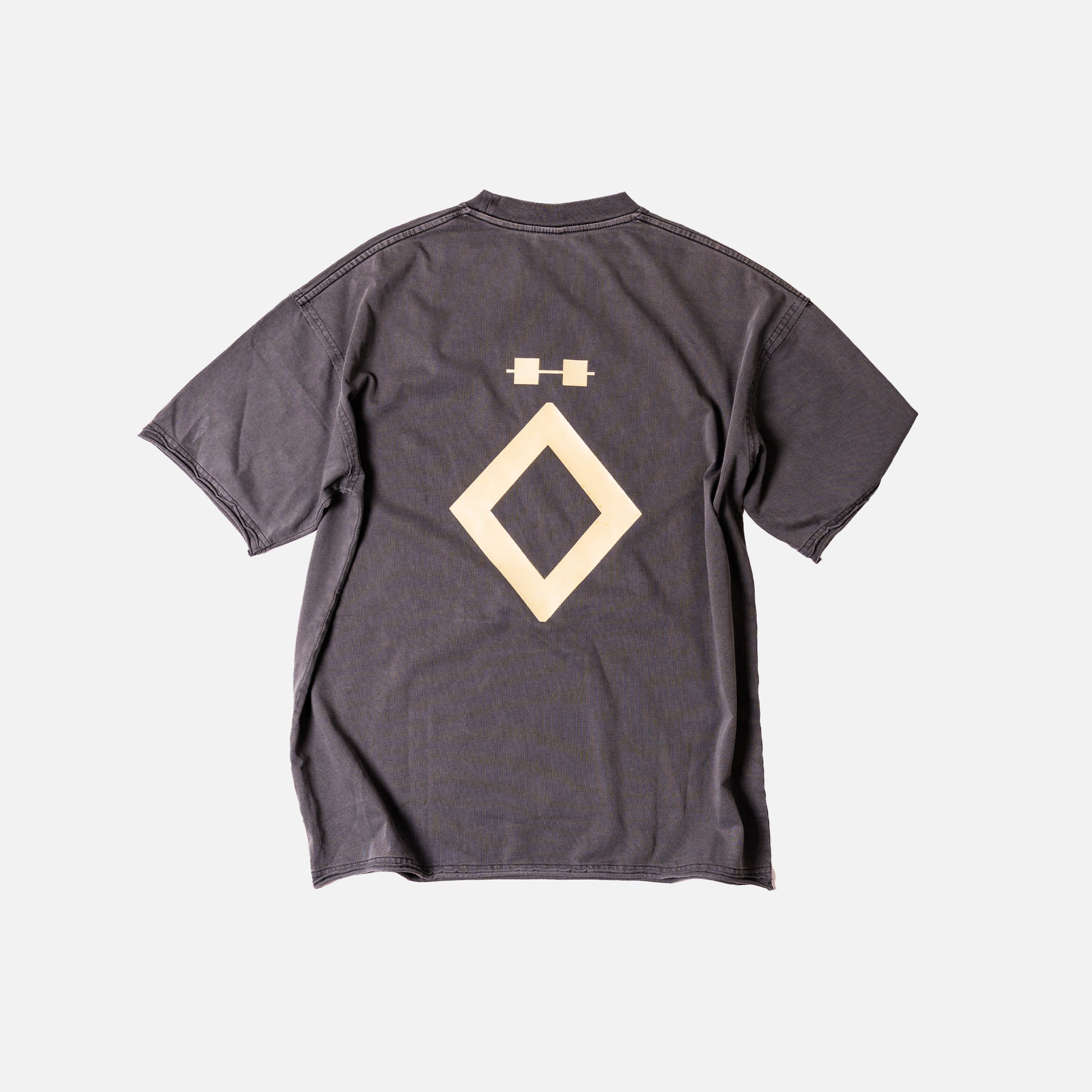 Men’s oversized stone gray t-shirt