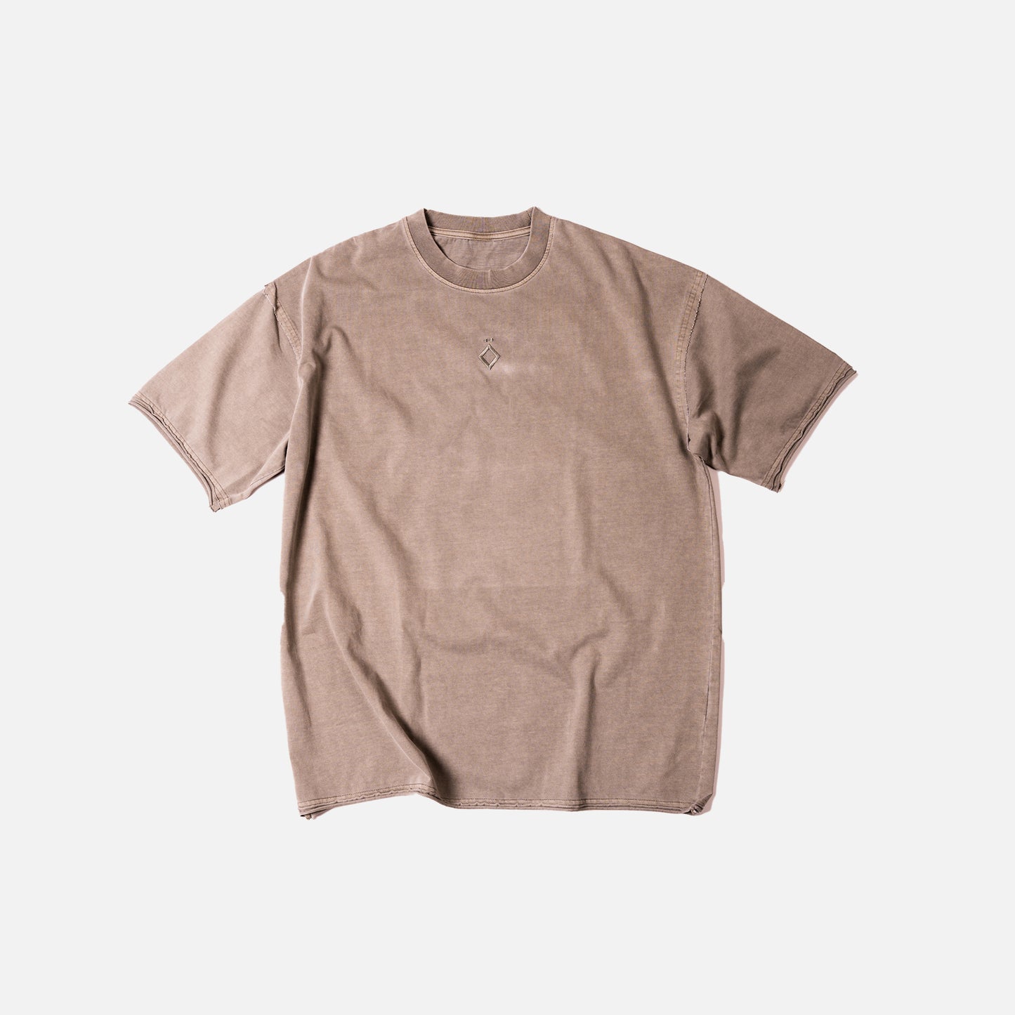 Men’s oversized brown t-shirt